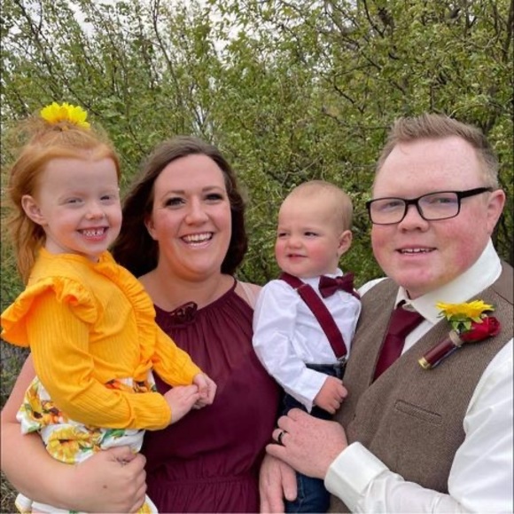 Meet your Posher, Amanda - Picture 1 of 1